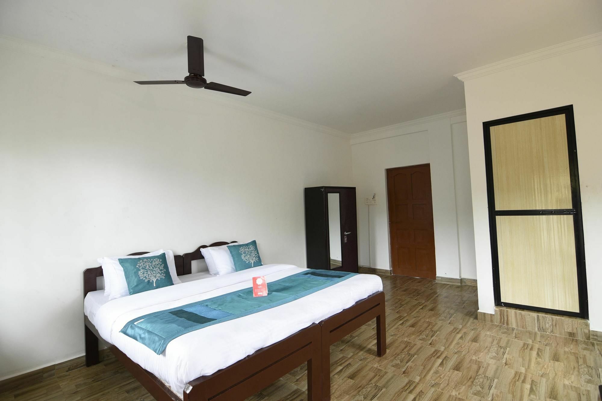 Frank Guest House Baga Ngoại thất bức ảnh