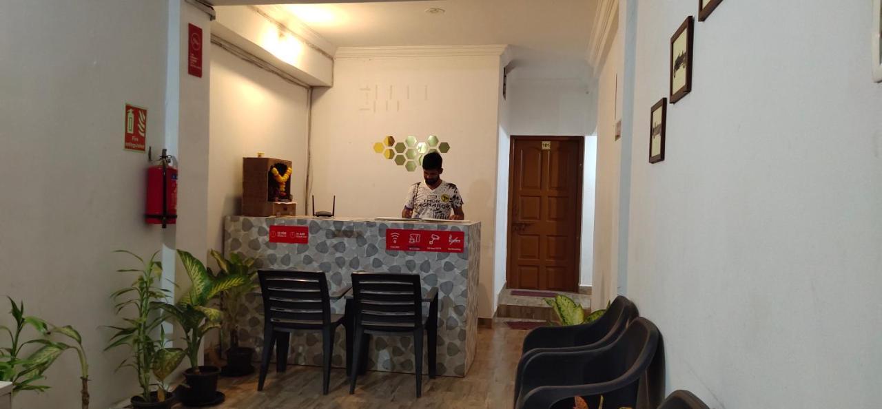 Frank Guest House Baga Ngoại thất bức ảnh